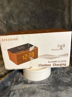 ANJANK Wooden Digital Alarm Clock with Wireless Charging - Brown
